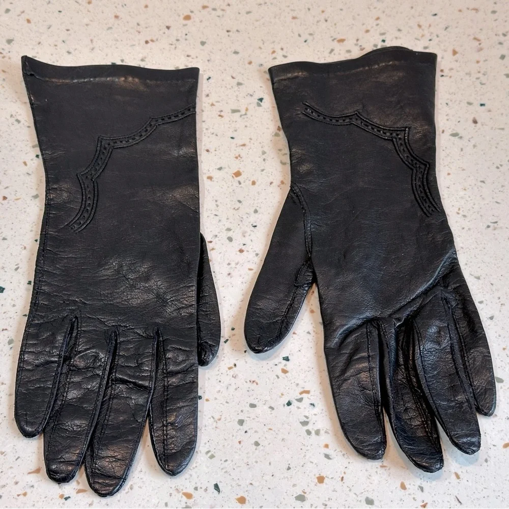 Vintage Carson Pirie Scott & Co. Italian Black Leather Gloves Size 7‎